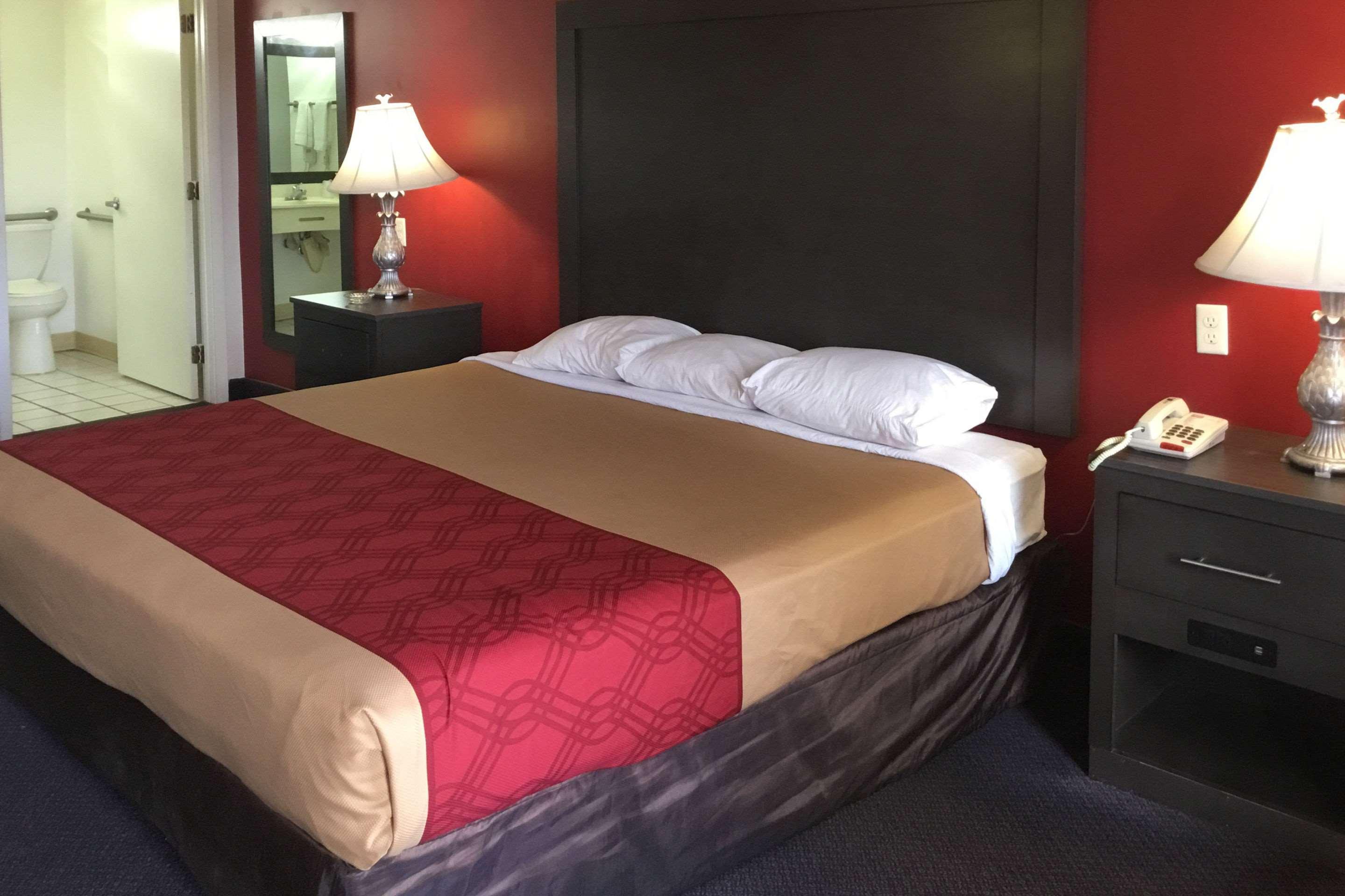 Econo Lodge Ruther Glen Екстер'єр фото