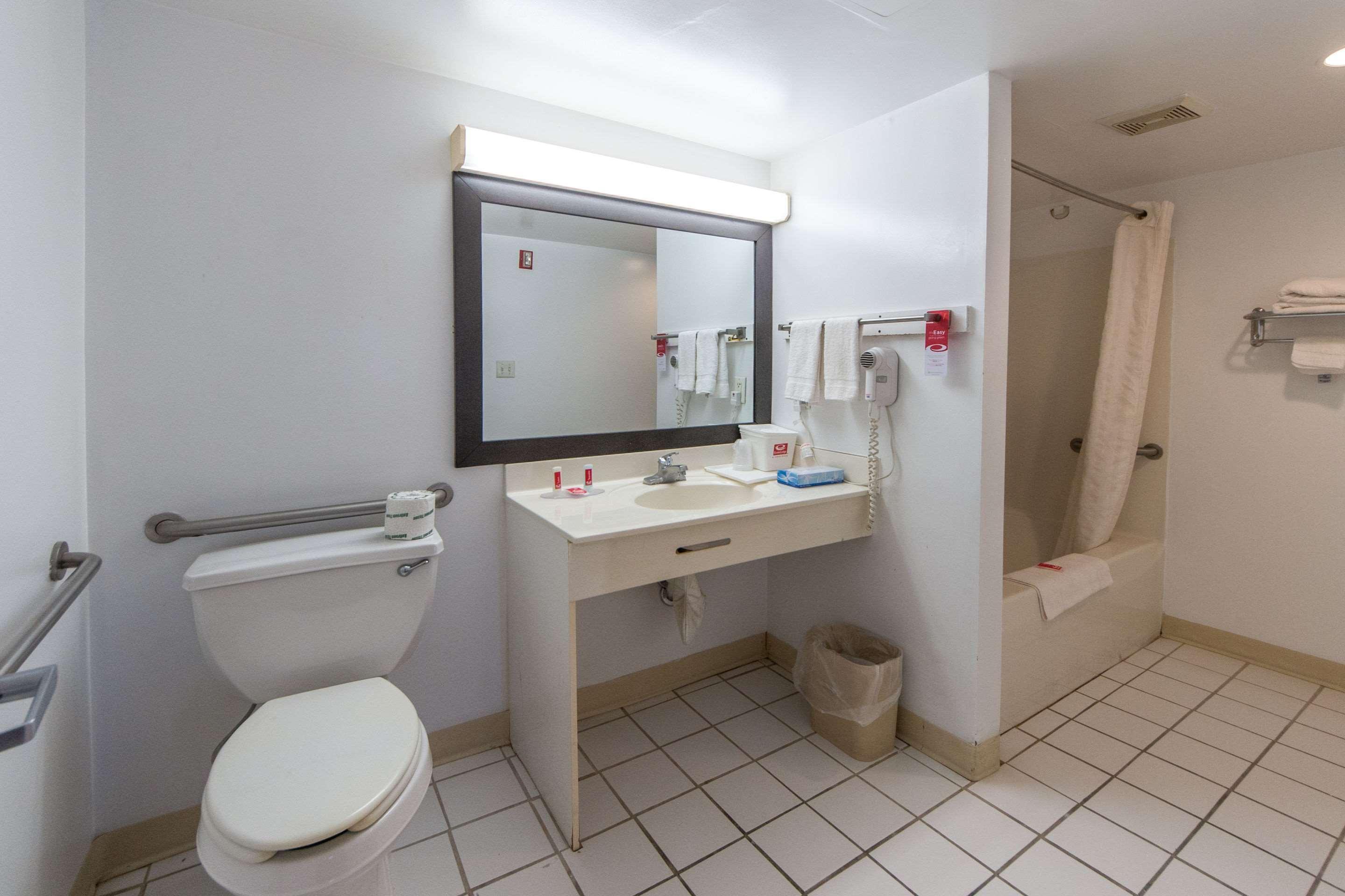 Econo Lodge Ruther Glen Екстер'єр фото