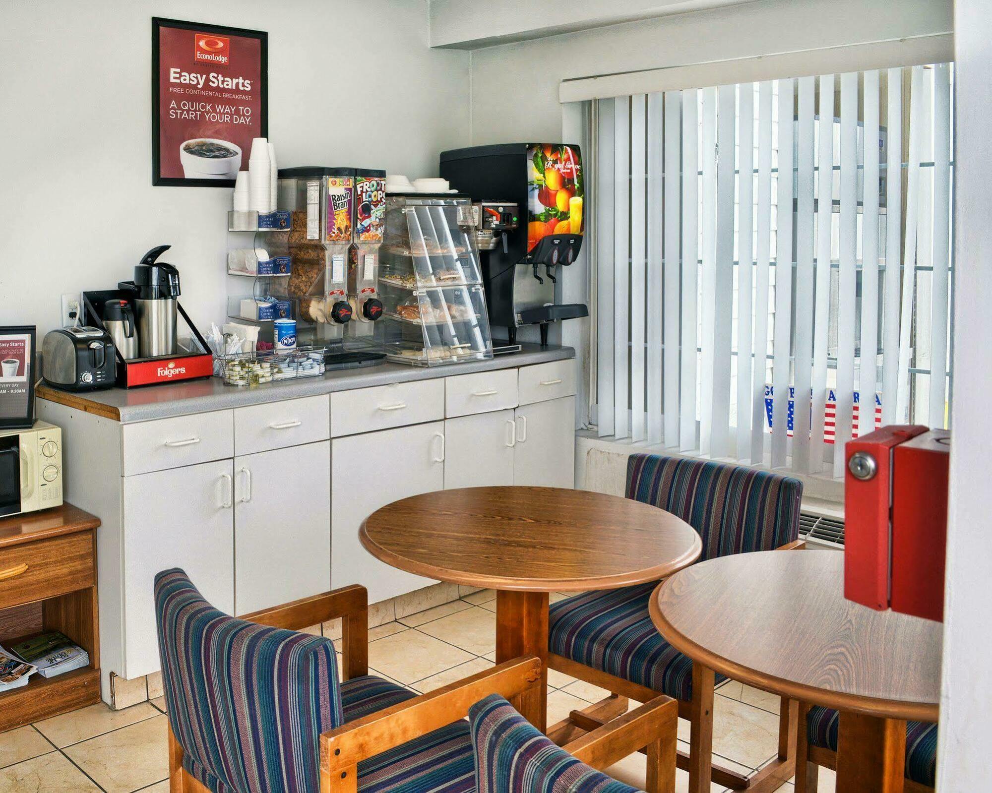 Econo Lodge Ruther Glen Екстер'єр фото