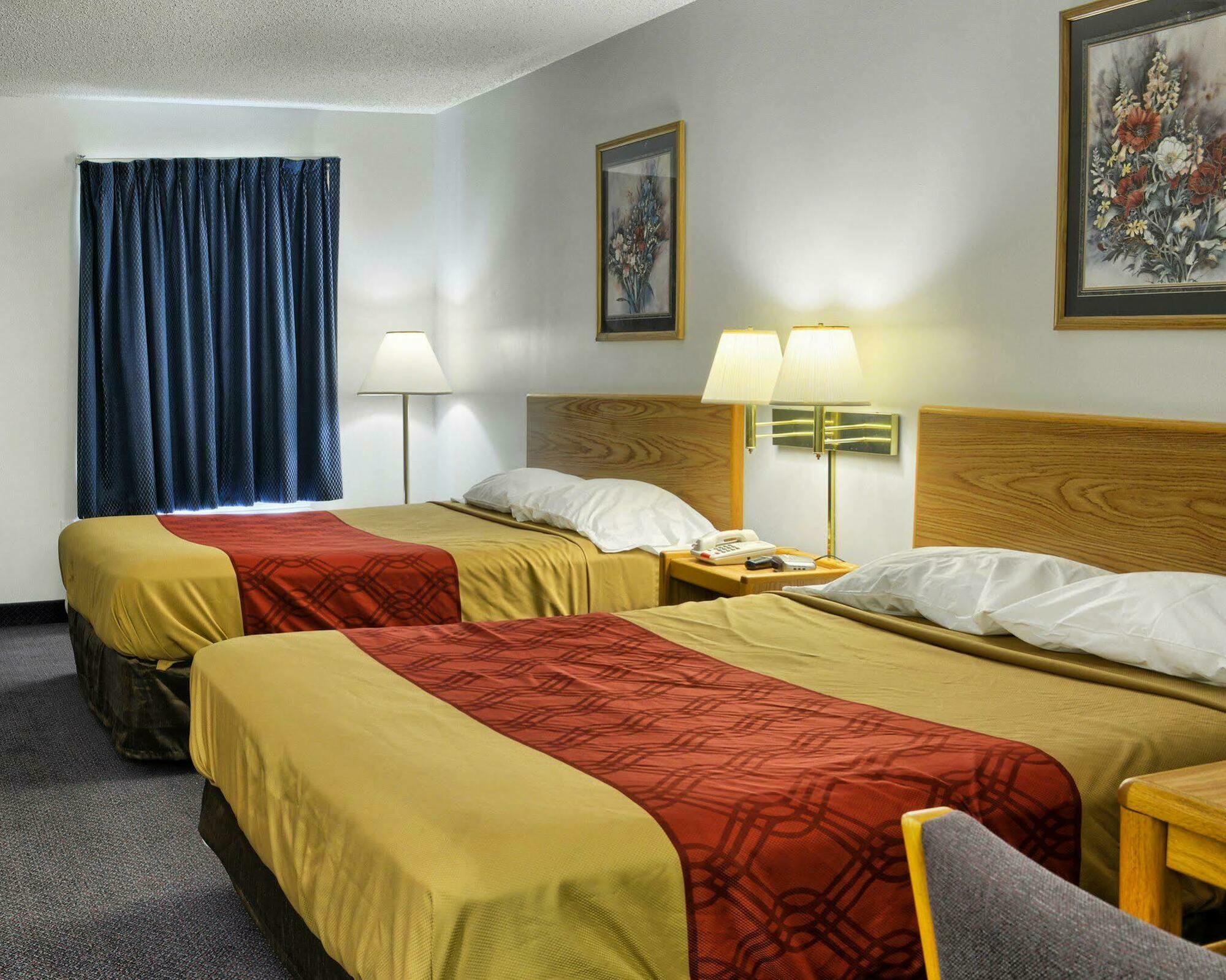 Econo Lodge Ruther Glen Екстер'єр фото