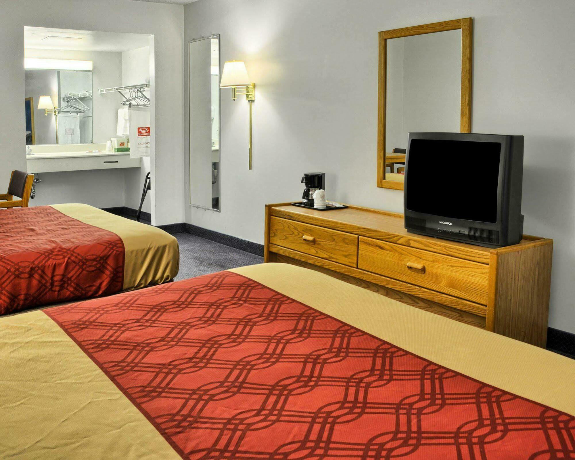 Econo Lodge Ruther Glen Екстер'єр фото